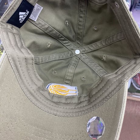 Adidas アディダス NBA インディアナ ペイサーズ Pacers  ストラップバックキャップ カーキ
