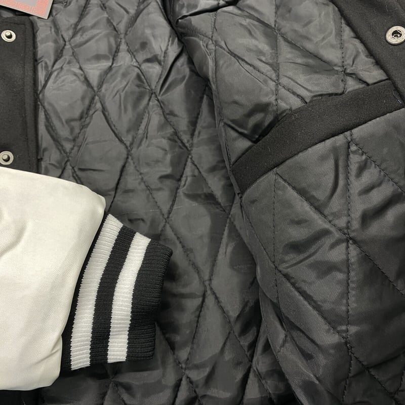 Maximos USA ビンテージ ベースボールジャケット スタジャン 黒 Maximos USA ビンテージ ベースボールジャケット スタジャン 黒