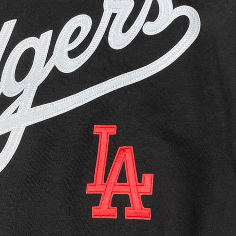 米国老舗ブランド Antigua ロサンゼルス ドジャース MLB 黒 VICTORY HOODIE