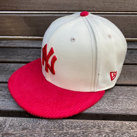 USA限定 NEWERA 59FIFTY ニューヨーク ヤンキース  NY Yankees 50周年記念 (19-21)