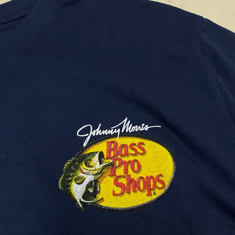 米国アウトドアブランド BassProShops® バスプロショップス ウッドカットロゴTシャツ (BpsT2)