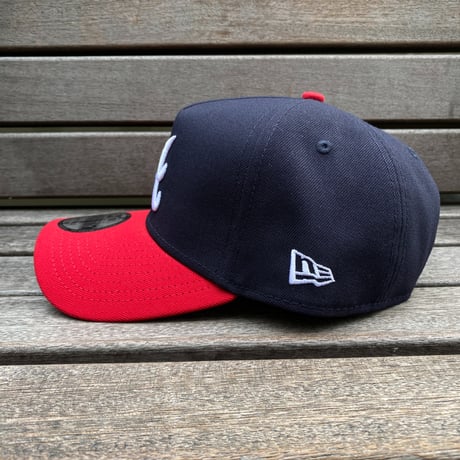 USA仕様 Newera ニューエラ 9Forty A-Frame Aフレーム ATL Braves アトランタ ブレーブス OTC キャップ (940-89)