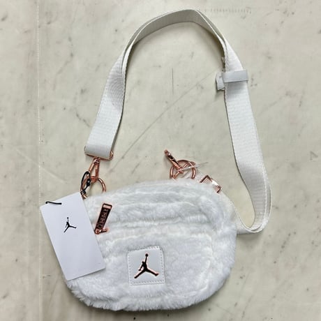 ジョーダン | STORES