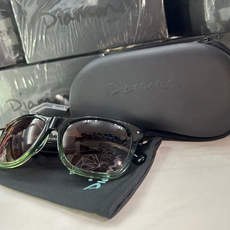 Diamond Supply Co. ダイヤモンドサプライ Vermont サングラス クリスタルグリーン グラデーション (DSCS1)