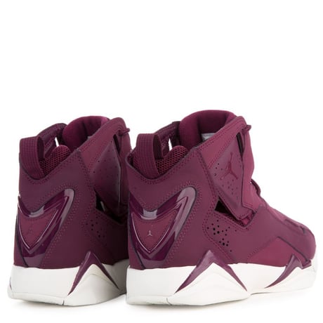 USAモデル  NIKE ナイキ JORDAN ジョーダンNIKE ナイキ JORDAN ジョーダン TRUE FLIGHT トゥルーフライト ボルドー 紫 jordan7