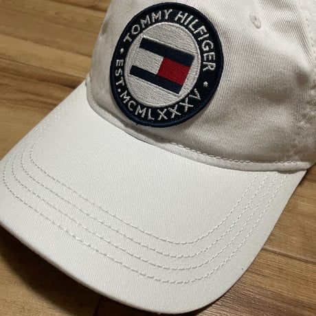 トミーヒルフィガー TOMMY HILFIGER USA ストラップバックキャップ 白 ラウンドパッチロゴ (15)