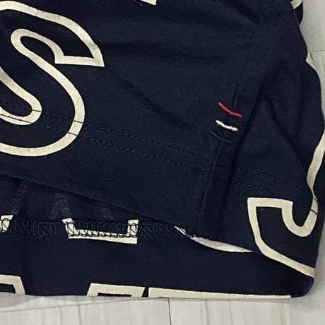 USAモデル TOMMY HILFIGER  TJ総柄 オールオーバーロゴ Tシャツ 紺 SkyCaptain (R4F-9)