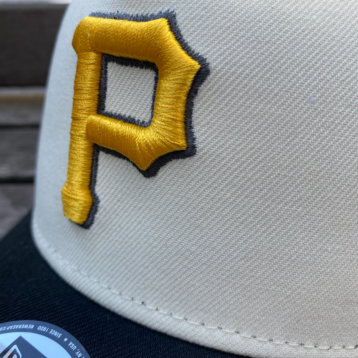 海外限定 Newera ニューエラ 9Forty Aフレーム Pirates ピッツバーグ パ