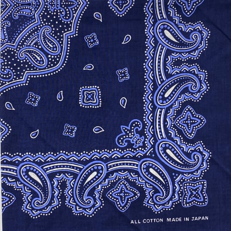日本製 ペイズリー バンダナ Paisley Bandana 大判サイズ 綿100% 紺 水色 (BNDN73)