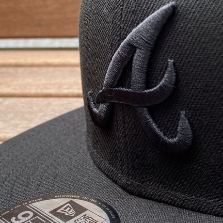 9FIFTY ニューエラ Newera アトランタ ブレーブス Braves スナップバックキャップ 黒/黒