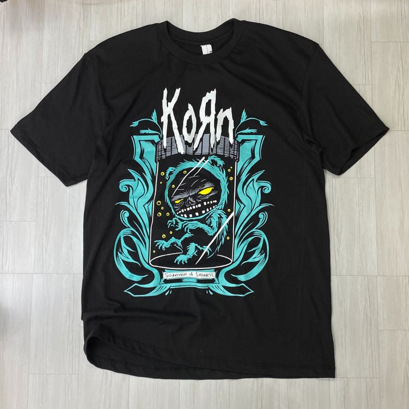LA発 KORN コーン 半袖 ヘビーウェイト Tシャツ 黒 バンドT | ROLIKO LA発 KORN コーン 半袖 ヘビーウェイト Tシャツ 黒 バンドT | ROLIKO
