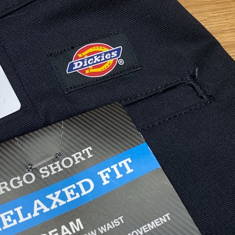 米国仕様 Dickies ディッキーズ 557 FLEX Cargo Shorts リラックスフィット カーゴショート 黒 (SJNS16)