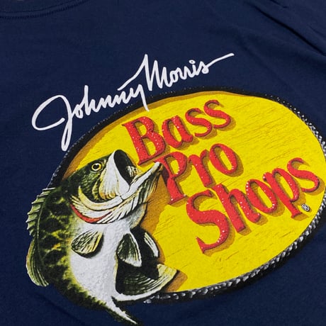 米国アウトドアブランド BassProShops® バスプロショップス ウッドカットロゴTシャツ (BpsT2)