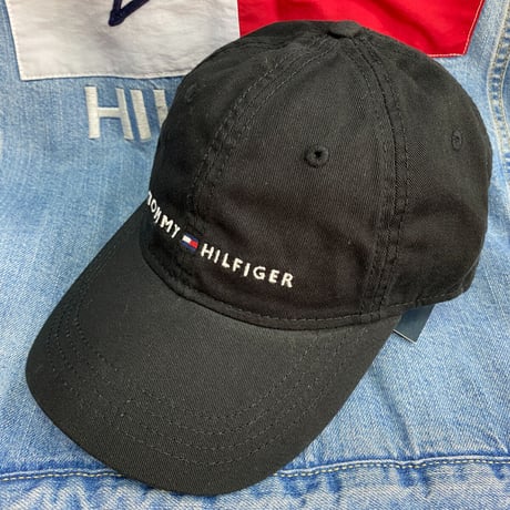 トミーヒルフィガー TOMMY HILFIGER レザーストラップバック キャップ  黒 クラシックロゴ
