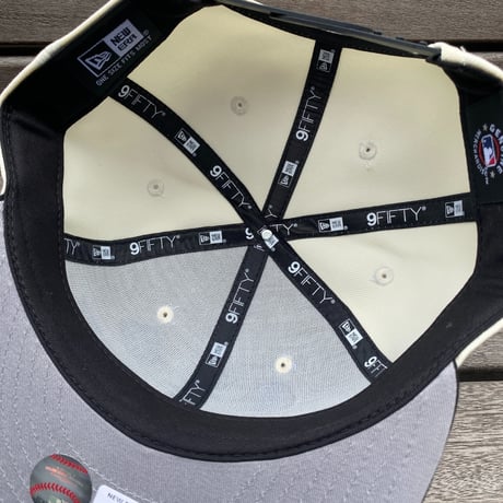 USA限定 9FIFTY ニューエラ MLB シカゴ ホワイトソックス Whitesox スナップバックキャップ ARCHIVE (950-236)