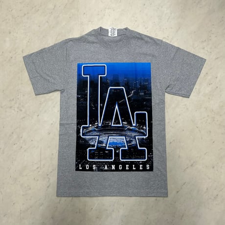 LA発 Los Angeles ロサンゼルス スタジアム グラフィック 半袖 ヘビーウェイト Tシャツ グレー (GTS155)