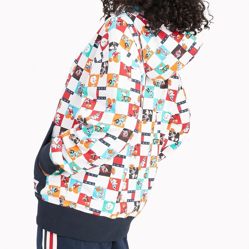 限定コレクション TOMMY JEANS スペースジャム LooneyTunes 総柄