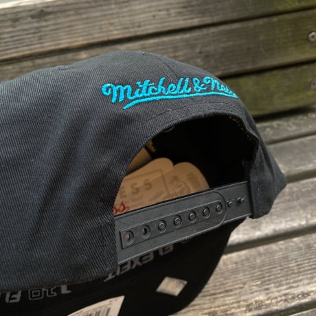 Mitchell&Ness ミッチェル&ネス NBA デトロイト Pistons ピストンズ FLEXFIT フレックスフィット スナップバックキャップ 黒