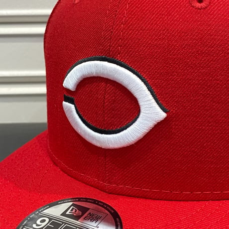 USA限定 Newera ニューエラ 9FIFTY アップサイドダウンロゴ スナップバック MLB  レッズ REDS
