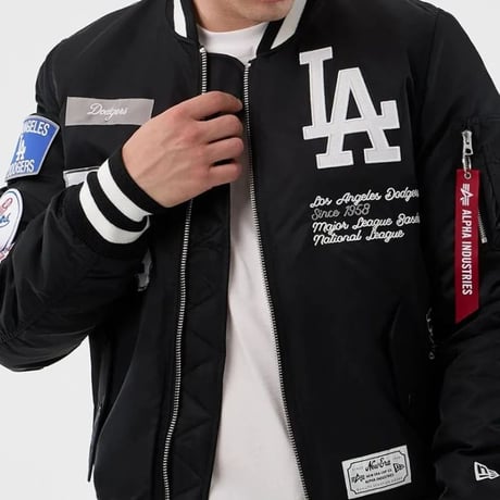米国仕様 New Era ニューエラ Alpha Industries アルファインダストリーズ MLB LA ドジャース MA-1 ジャケット 黒