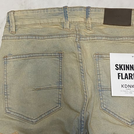 海外限定 KDNK ディーケーエヌケー Stacked Skinny Flare スタックド スキニーフレア ジーンス (JNS56)