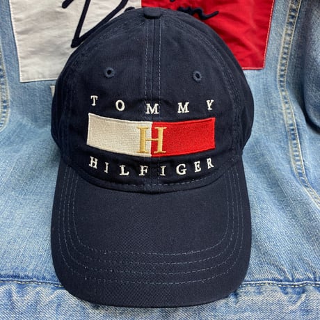 トミーヒルフィガー TommyHilfiger 紺 ストラップバック キャップ 帽子 ローキャップ 刺繍 ビッグフラッグロゴ FLAG サイズ調節可