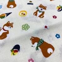 日本製 和柄 バンダナ 柴犬 大判サイズ 綿100% オフホワイト (BNDN1)