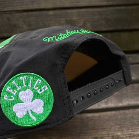 Mitchell&Ness ボストン Celtics セルティックス NBA アノラック スナップバックキャップ 緑 黒 バスケ