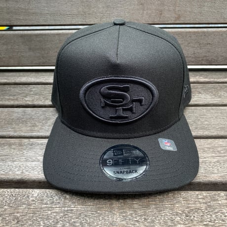 USA仕様 Newera ニューエラ NFL 9Fifty Aフレーム SF 49ers フォーティナイナーズ BOB キャップ (940-52)