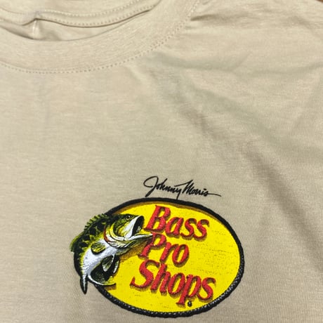米国アウトドアブランド BassProShops® バスプロショップス ウッドカットロゴTシャツ (BpsT12)