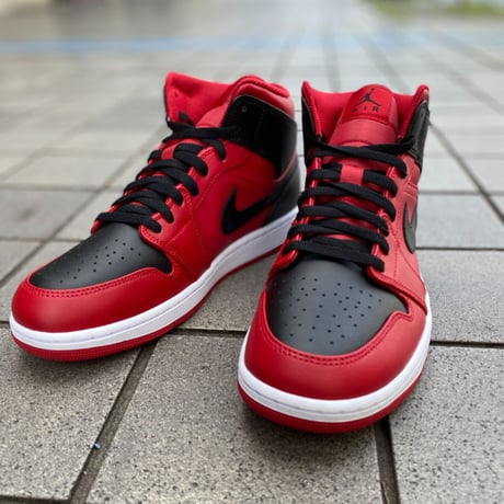 NIKE ナイキ AIR JORDAN1 MID エアジョーダン1 ミッドカット 黒赤 BRED ブラックバンプ (AJ57)