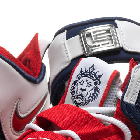 NIKE ナイキ LEBRON XVII レブロンジェームズ GRAFFITI REMIX ファイヤーレッド