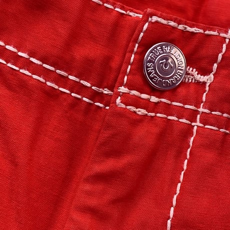 True Religion トゥルーレリジョン BigT Cargo Shorts カーゴショートパンツ 赤 馬蹄 (SJNS33)