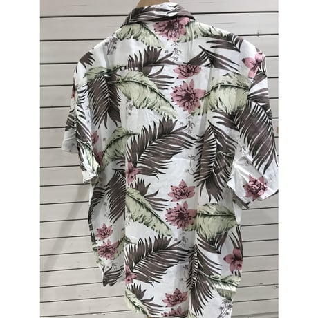 【特別SALE価格】アロハシャツ ALOHA 半袖 オープンカラー 開襟 レーヨン100% 白 ピンク フラワープリント ハワイアンシャツ R4