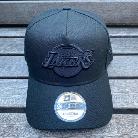 USA仕様 Newera ニューエラ 9Forty A-Frame Aフレーム NBA レイカーズ LA Lakers キャップ (940-77)