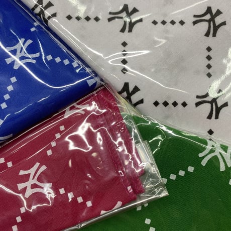 大判バンダナ NY ニューヨーク モノグラム 総柄 Monogram Paisley 赤 (BNDN124)