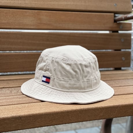 USA限定 トミーヒルフィガー TOMMY HILFIGER バケットハット サファリ ベージュ (51)