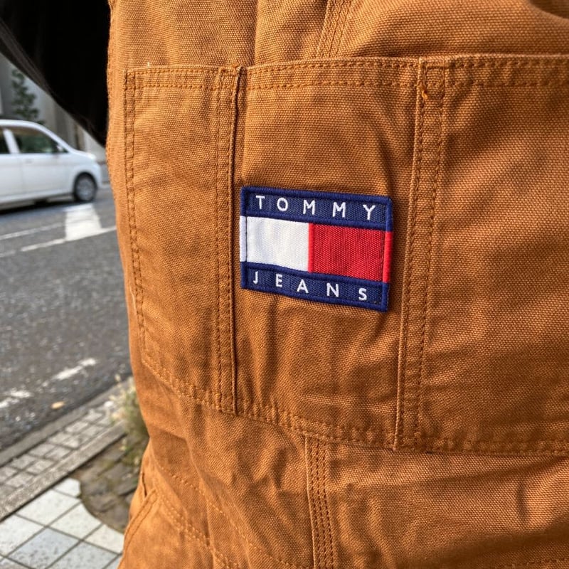 限定値下  トミー ジーンズ ブロックパネル デニム オーバーオール tommy jeans（トミー ジーンズ）の「ブロックパネルデニム
