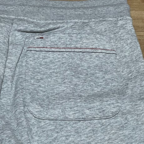 TOMMY JEANS USA トミージーンズ 裏起毛 スウェット ショートパンツ グレー