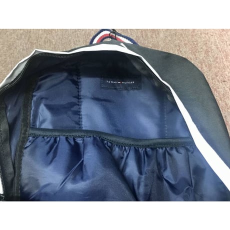 USA正規品 トミーヒルフィガー TOMMY HILFIGER バックパック 黒 ブラック BIGロゴ FLAG フラッグ