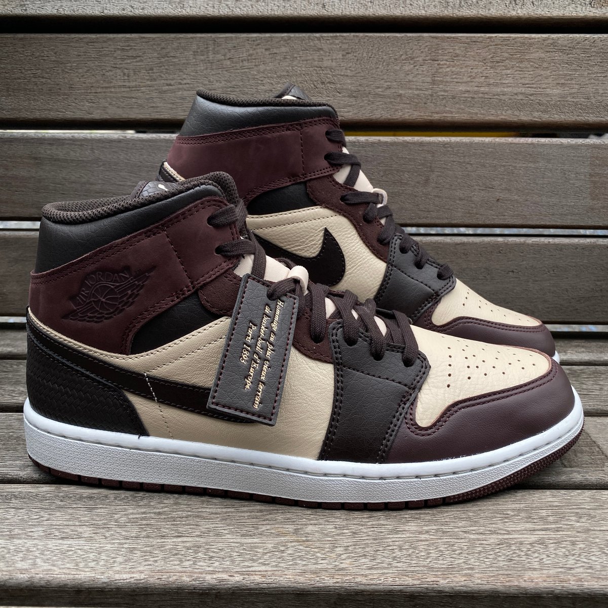 Paris1893 YMCAに捧げるオマージュ作! NIKE AIR JORDAN1 MID