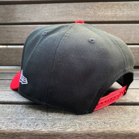 海外限定 Newera ニューエラ 9Forty Aフレーム NY Yankees ヤンキース 1999WS 黒/赤 キャップ (940-314)