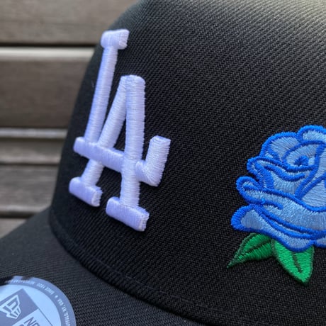 海外限定 Newera ニューエラ 9Forty Aフレーム LA Dodgers ドジャース 75th WS バラ Rose Crest キャップ (940-187)