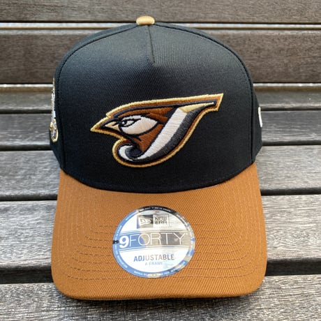 海外限定 Newera ニューエラ 9Forty Aフレーム Jays ブルージェイズ 77-06 30周年記念 ALT キャップ (940-303)