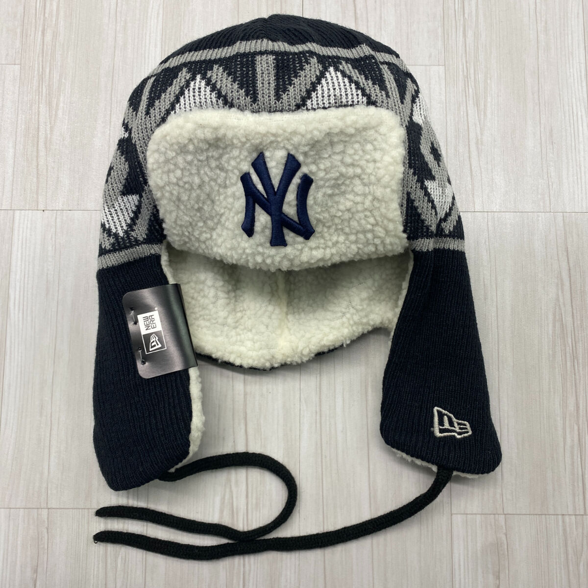 ニューエラ　ニットトラッパー　ヤンキース NEW ERA ニューエラ ニット トラッパー NEWERA MLB Knit Trapper