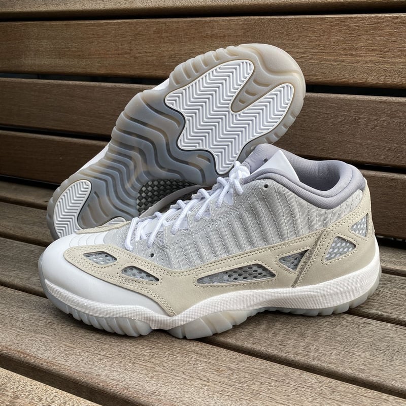 NIKE ナイキ AIR JORDAN11 RETRO LOW IE エアジョーダン11 レト