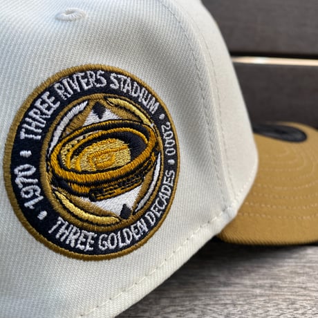 海外限定 Newera ニューエラ 9Forty Aフレーム Pirates ピッツバーグ パイレーツ 1970-2000 キャップ (940-161)