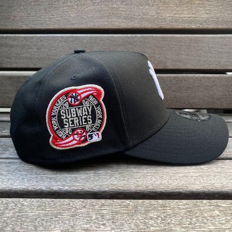 海外限定 Newera ニューエラ 9Forty Aフレーム NY Yankees ヤンキース キャップ バラ Rose Crest (940-152)