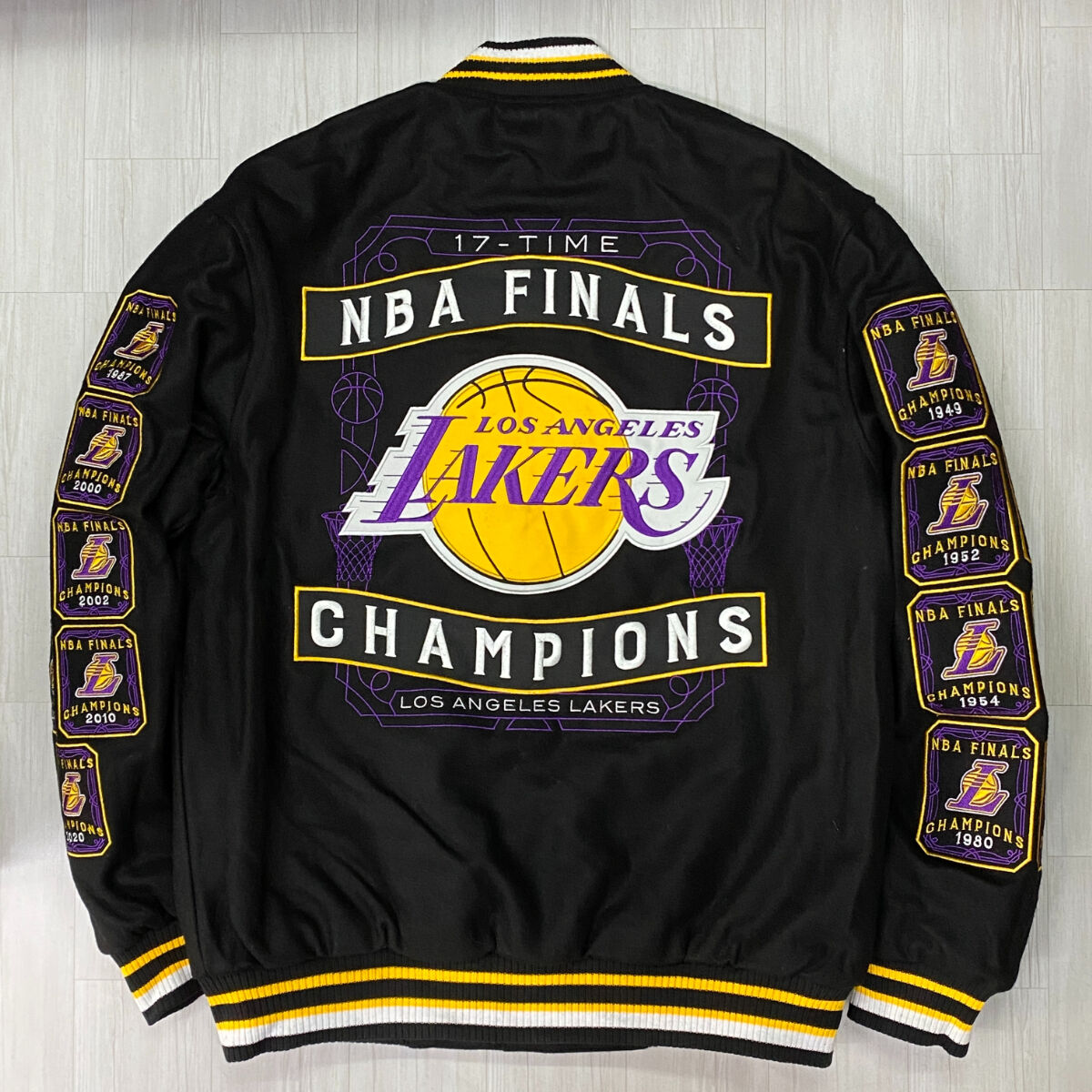 マリナーズ超希少 90s【刺繍】美品 NBA レイカーズ Lakers スタジャン 肉厚