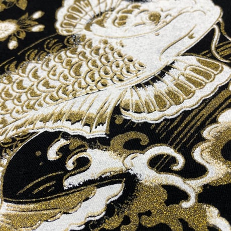 ロリコ限定 YOKOSUKA 和柄Tシャツ 鯉 KOI FISH 黒/金 スカT 横須賀名物 (JPT9)